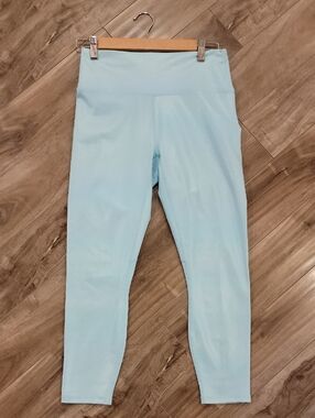 ❄️3/$30 FABLETICS Turquoise Shimmer Glittery Athletic Leggings
